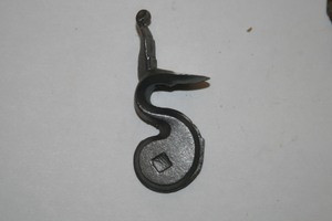 Germanic flintlock hammer